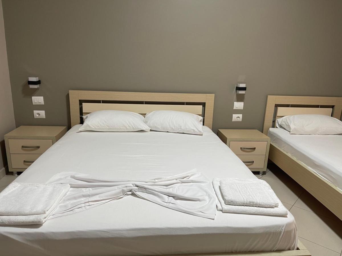 Season Inn Дхерми Экстерьер фото