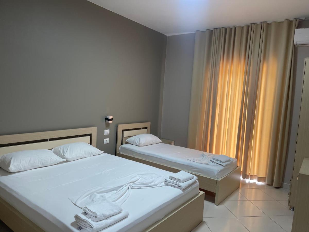 Season Inn Дхерми Экстерьер фото
