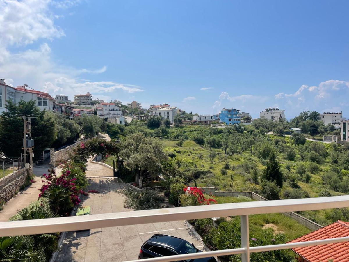 Season Inn Дхерми Экстерьер фото